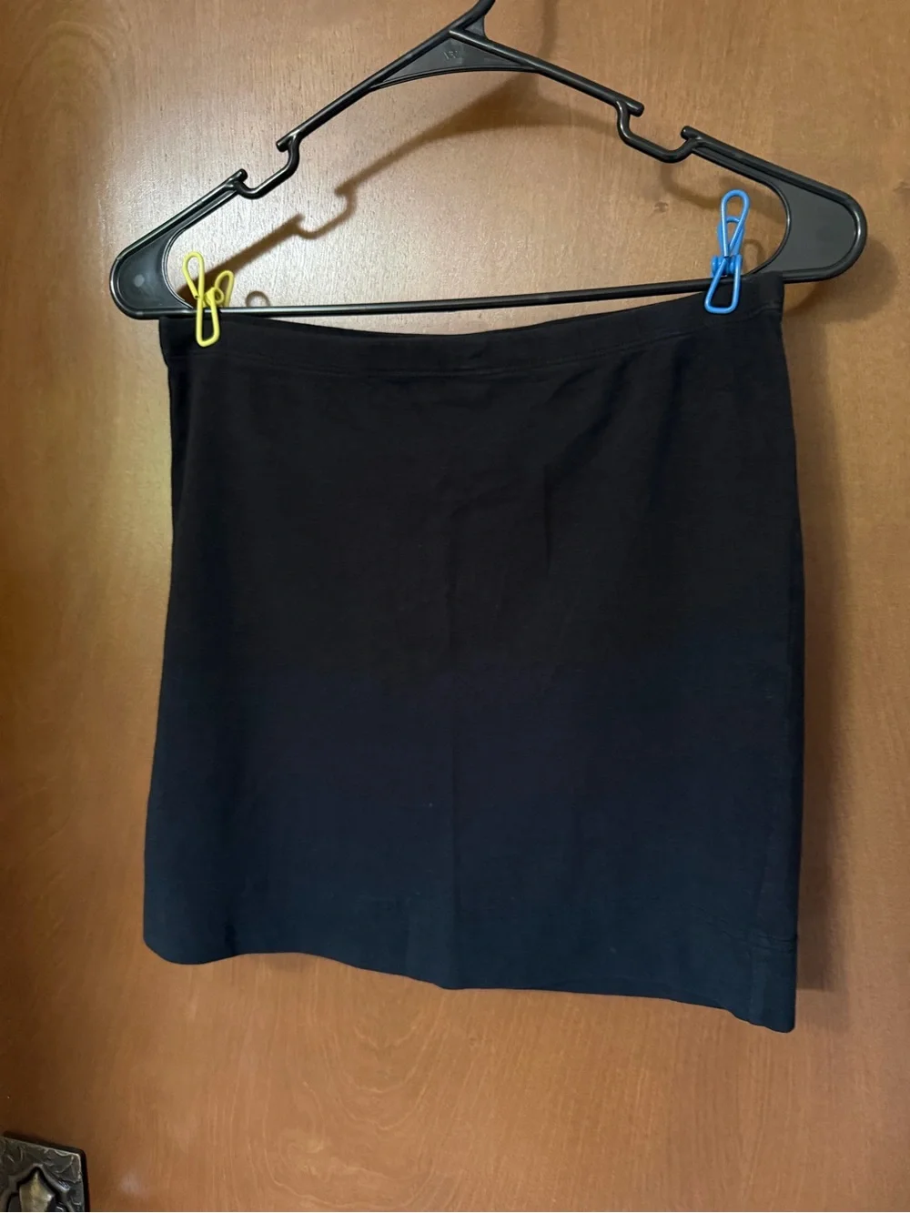 H&M Black Mini Skirt - Simple Straight Silhouette